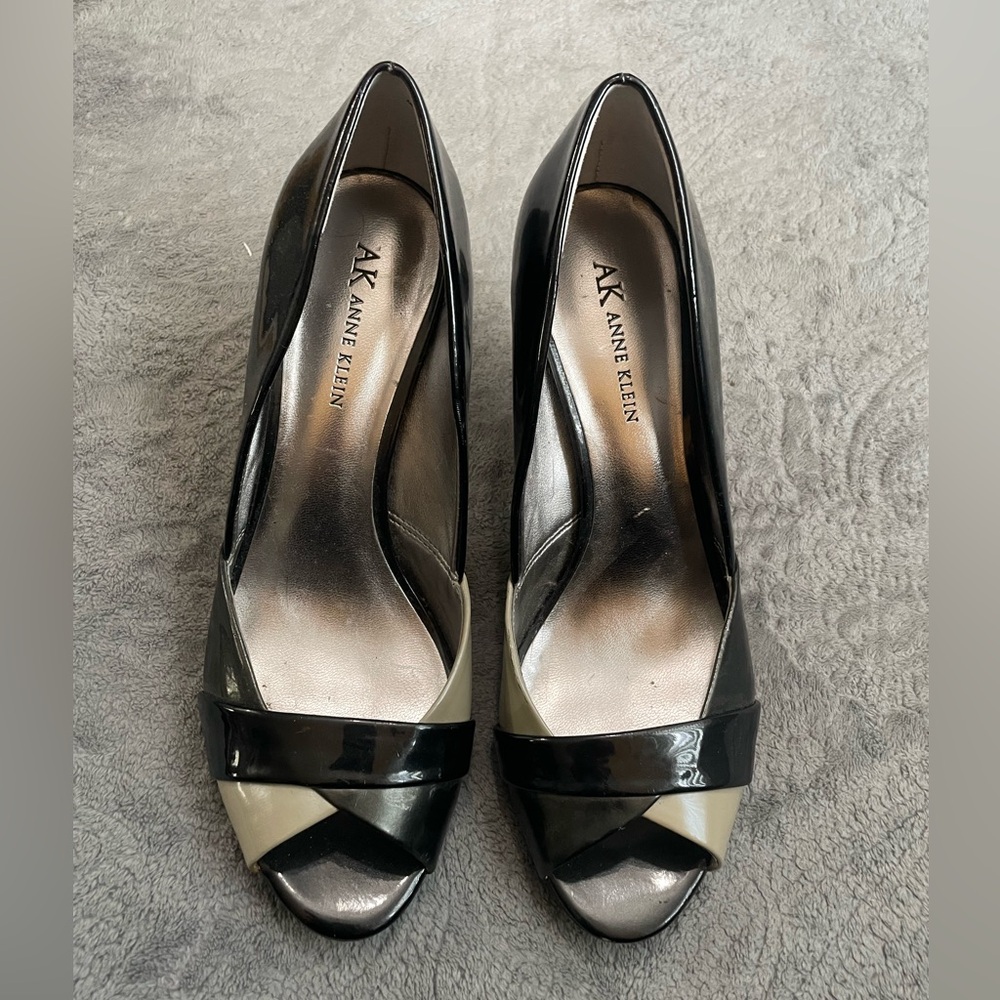 Anne Klein peep toe heel size 7.5m women’s